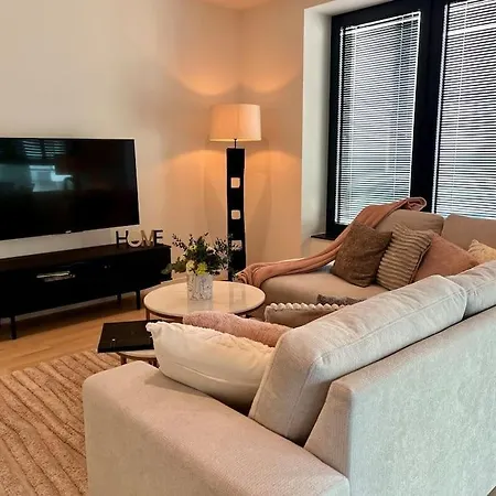 Deluxe La - Oosteroever Apartament *