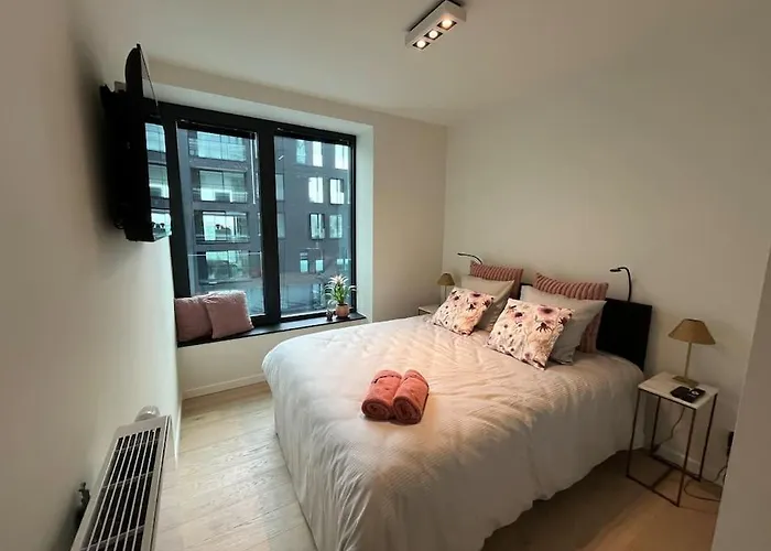 Deluxe La - Oosteroever Apartament Ostenda