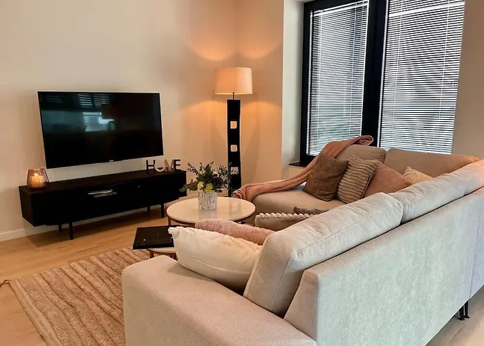 Deluxe La - Oosteroever Apartament *