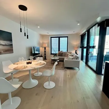 Deluxe La - Oosteroever