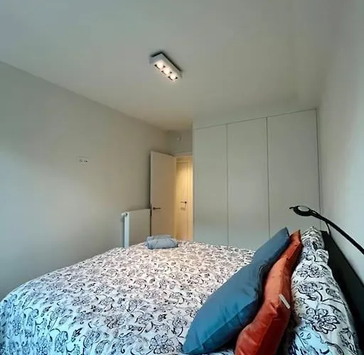 Deluxe La - Oosteroever Oostende