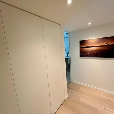 Deluxe La - Oosteroever * Ostende